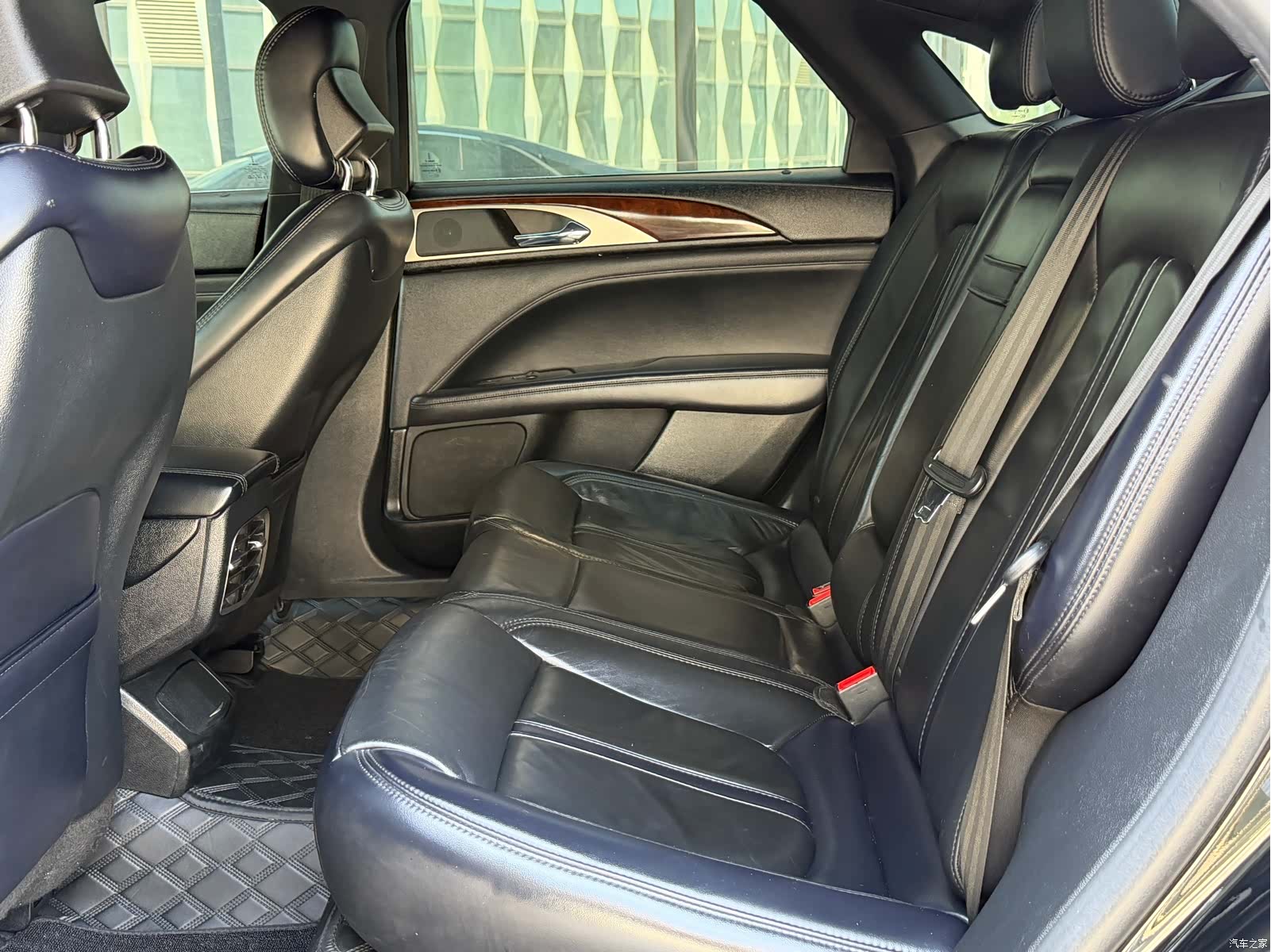 Lincoln MKZ, 2018 8