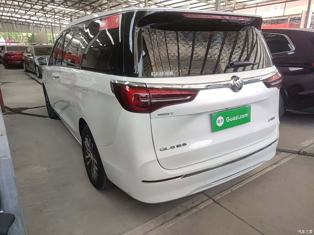 Buick GL8, 2021 все фото