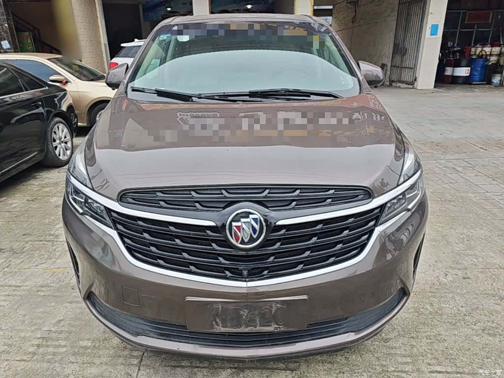 Buick GL8, 2021 3