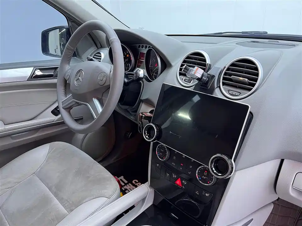 Mercedes-Benz M class Mercedes-Benz M class