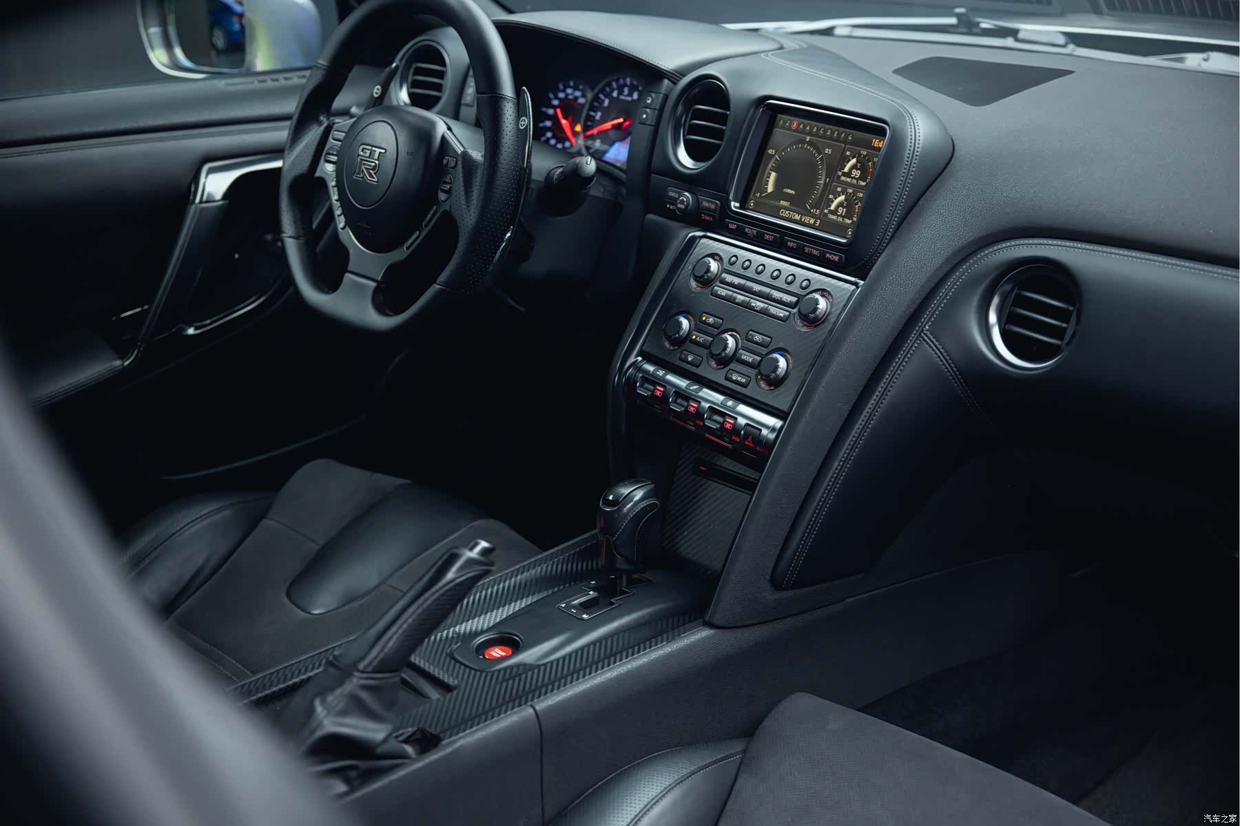 Nissan GT-R, 2011 18