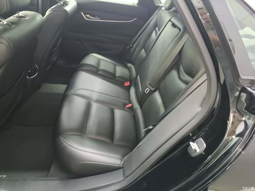 Cadillac XTS, 2019 17