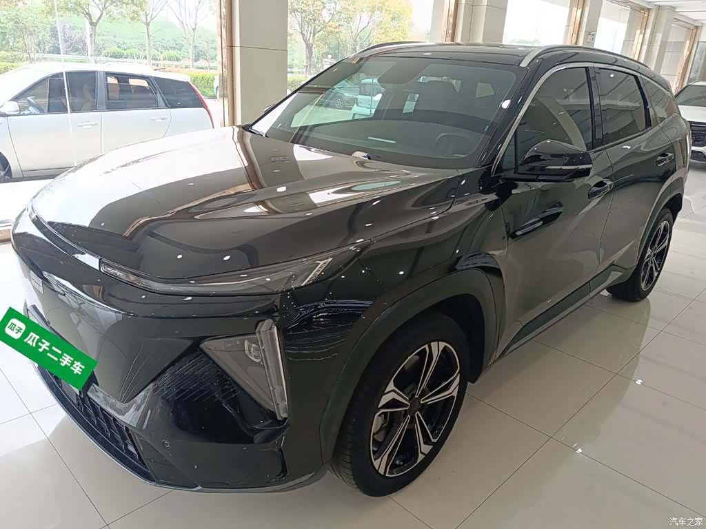 Geely Galaxy L7, 2023 2