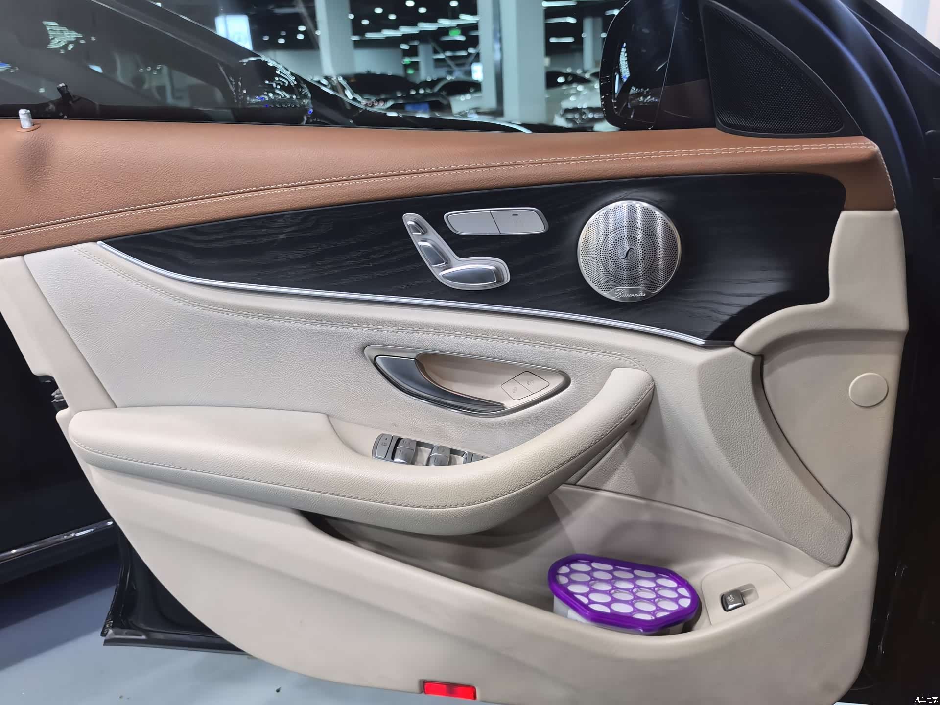 Mercedes-Benz E-Class, 2022 6