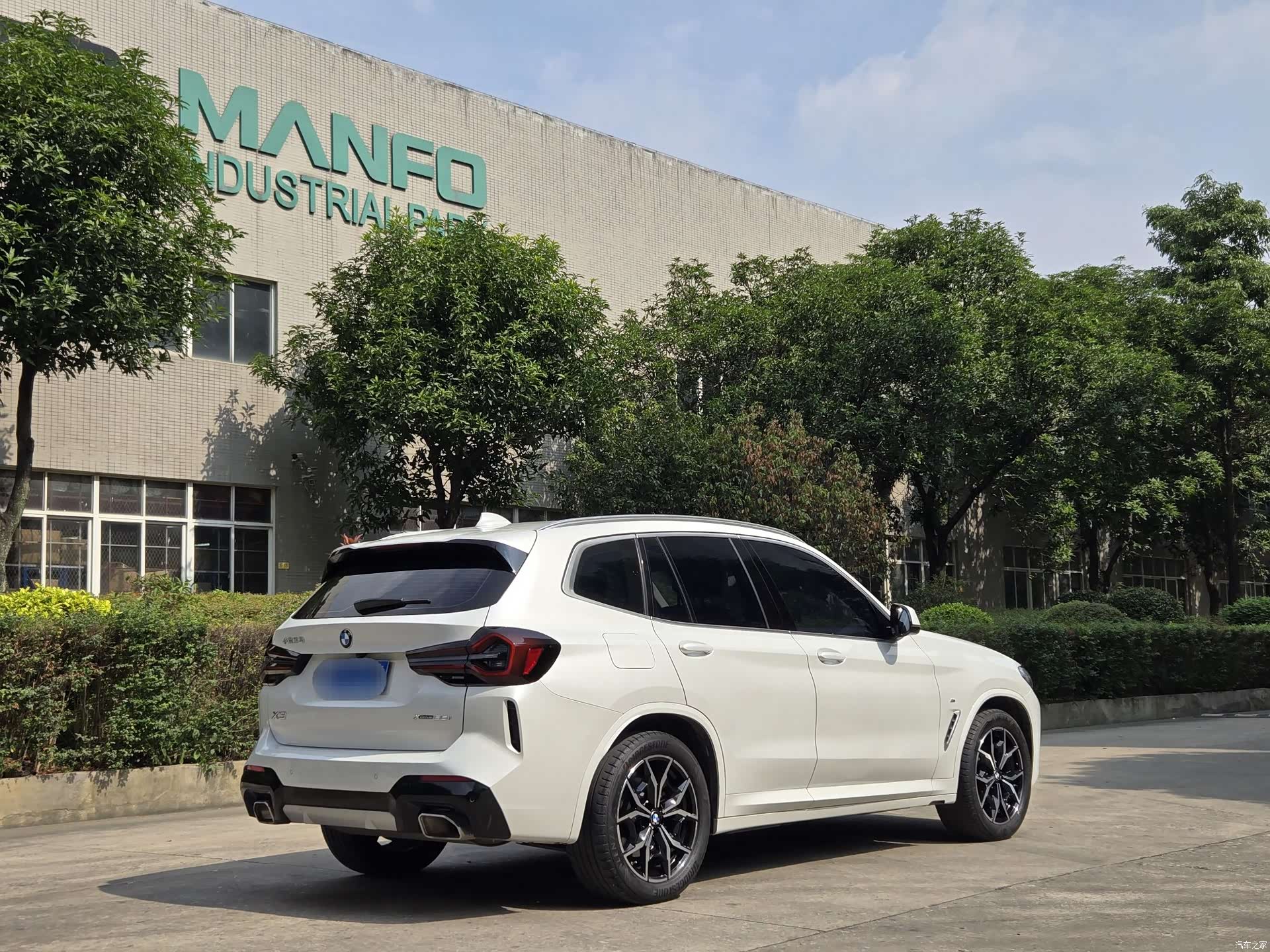 BMW X3, 2023 все фото