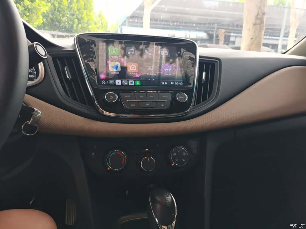 Chevrolet 320, 2022 13