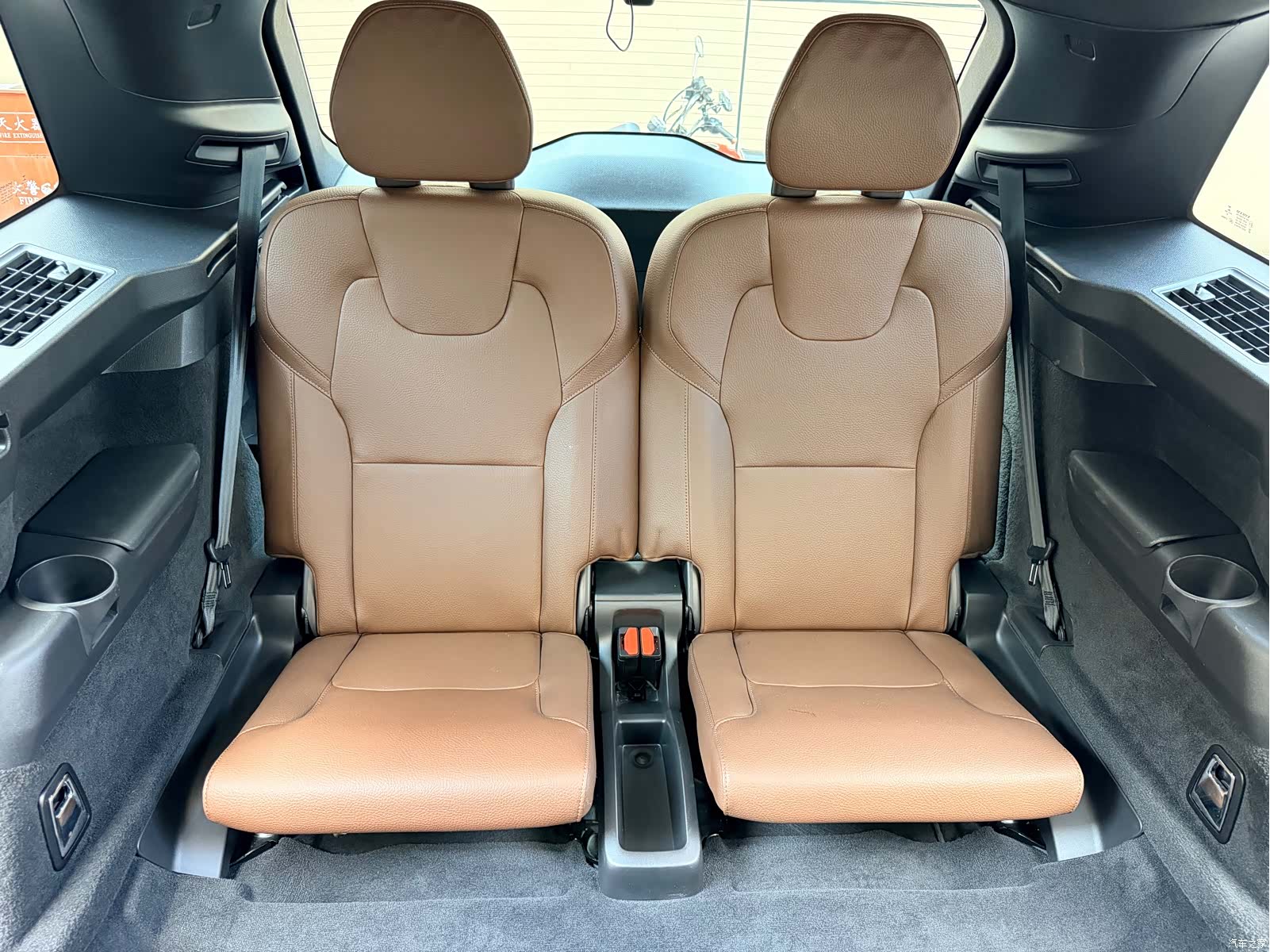 Volvo XC90, 2021 24