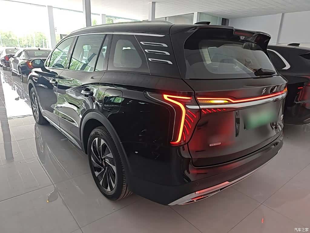 Hongqi HS7, 2025 все фото