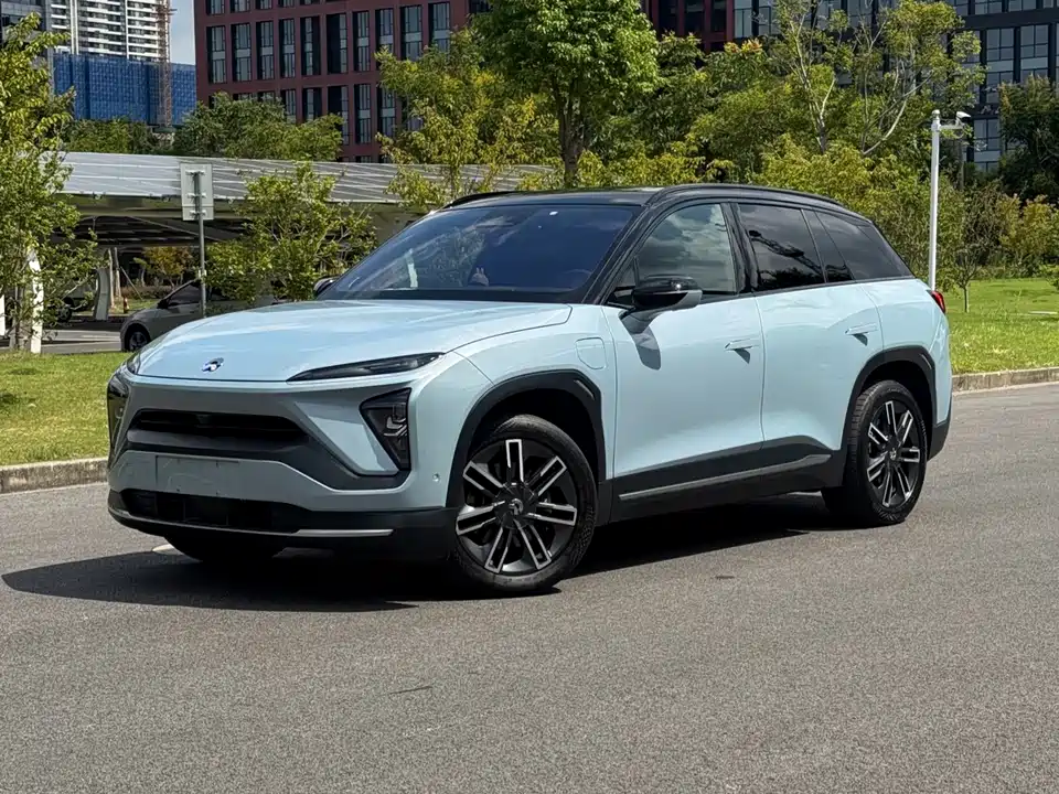 NIO ES6