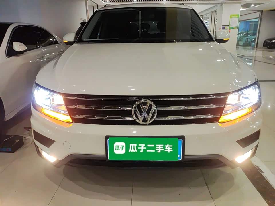 Volkswagen Tiguan L