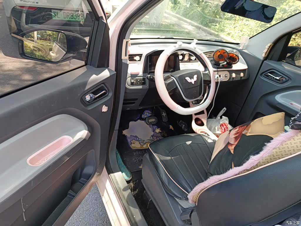 Wuling MINIEV, 2021 12