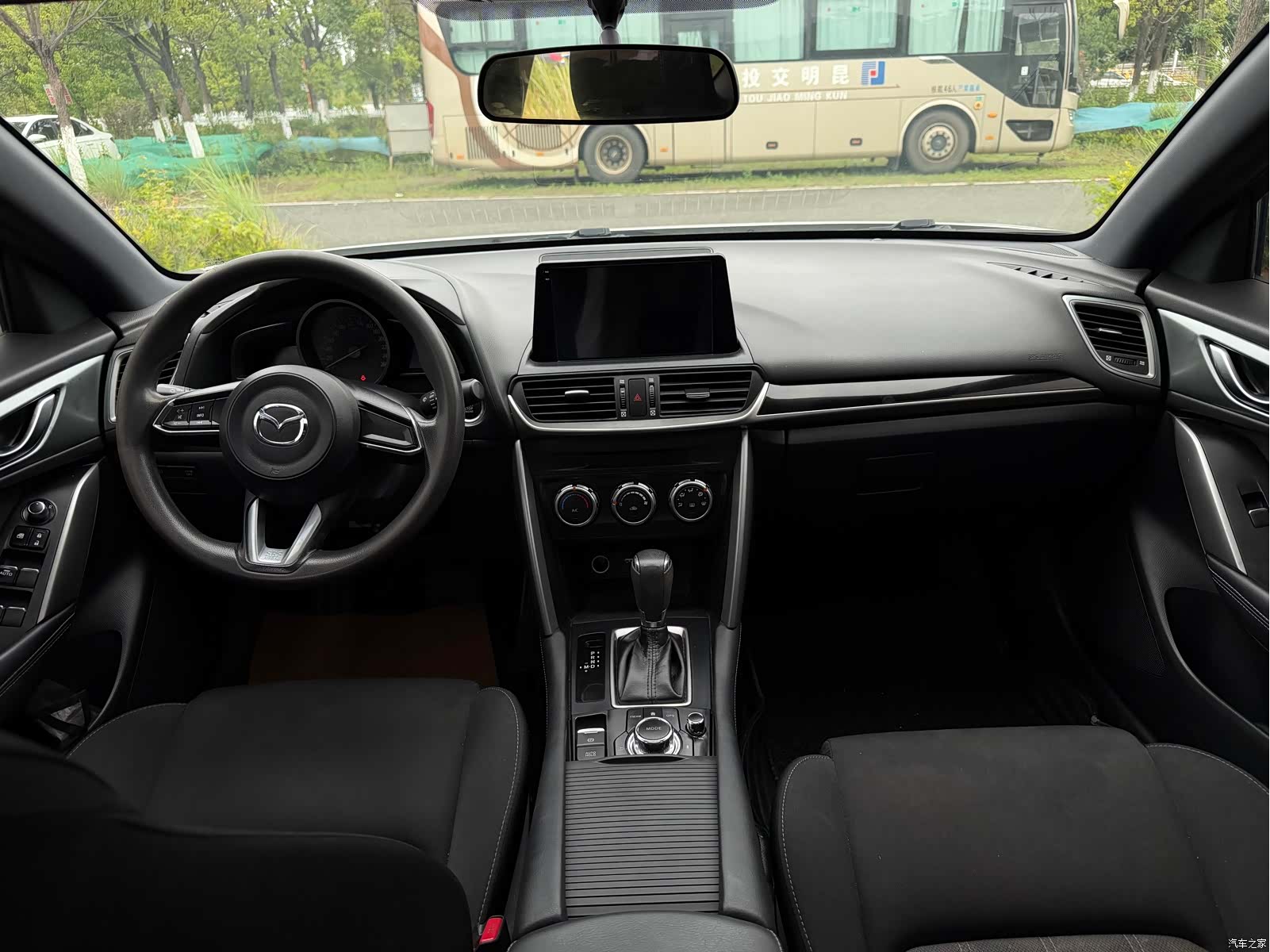Mazda CX-4, 2018 19