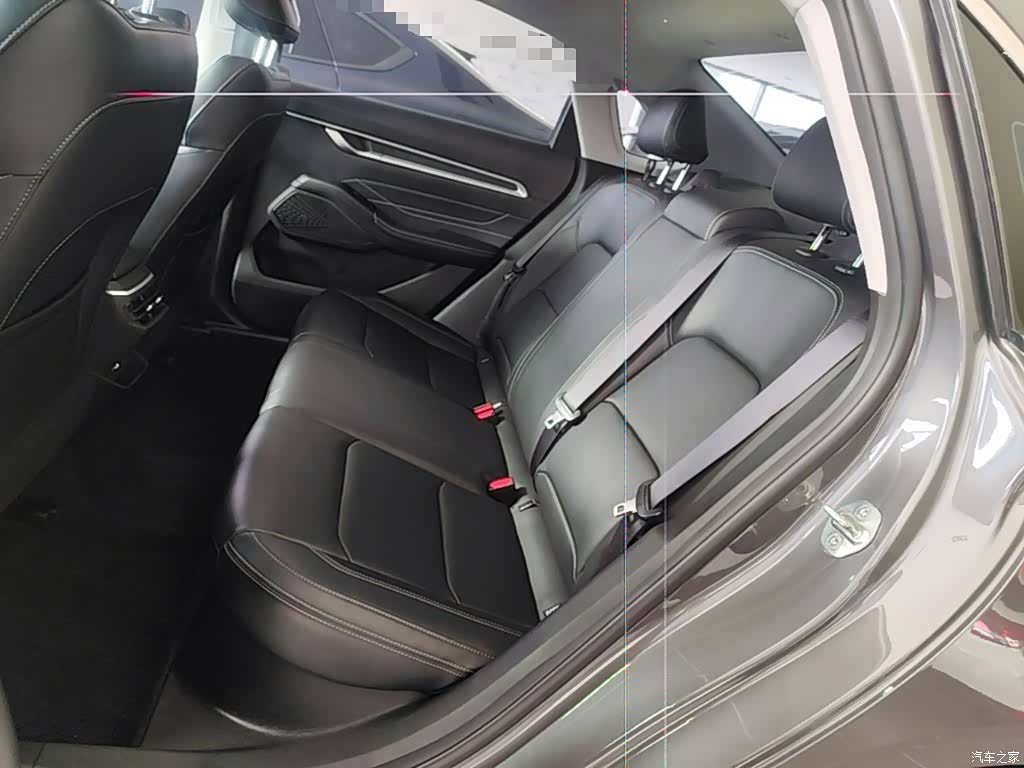 Geely Emgrand, 2024 17