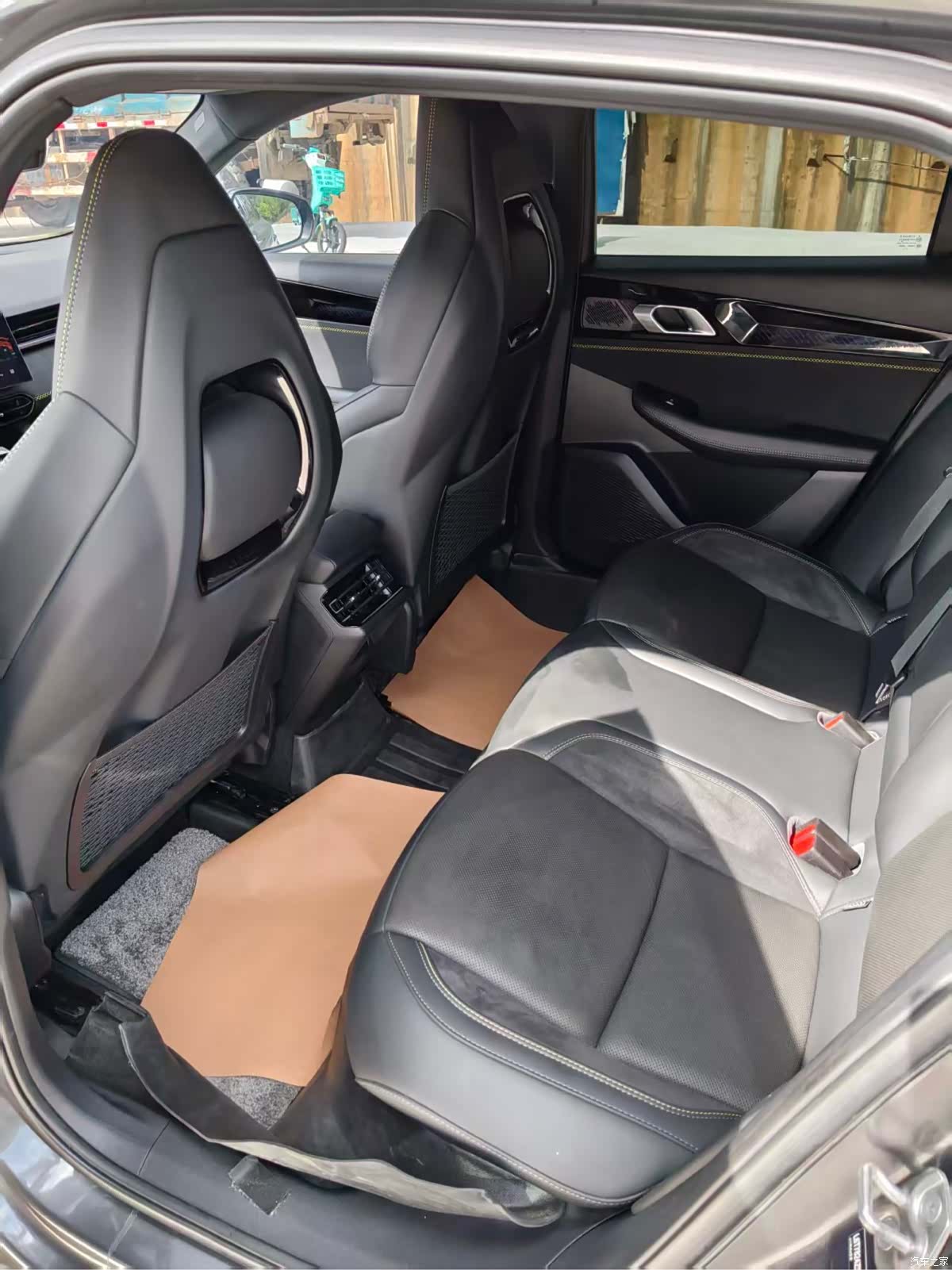 Lynk & Co 02, 2023 9