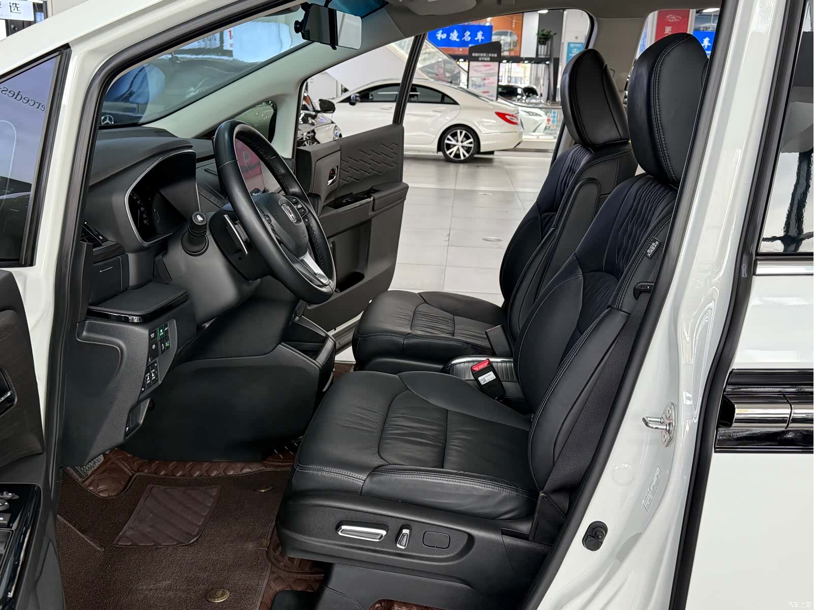 Honda Elysion, 2023 8