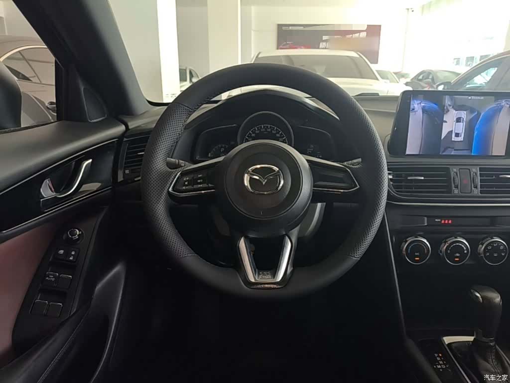 Mazda CX-4, 2020 11