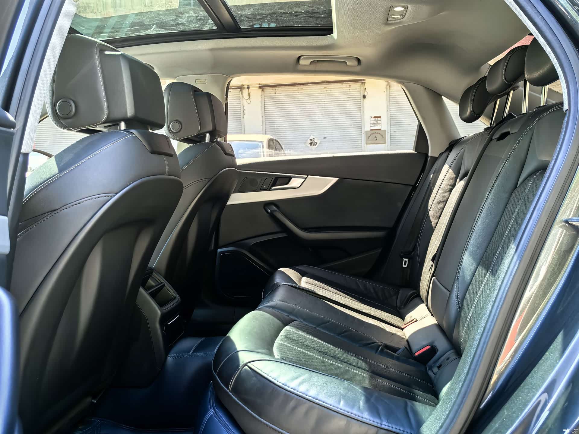 Audi A4L, 2021 8
