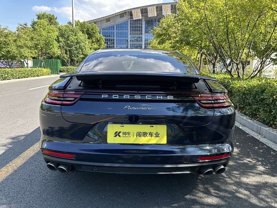 Porsche Panamera