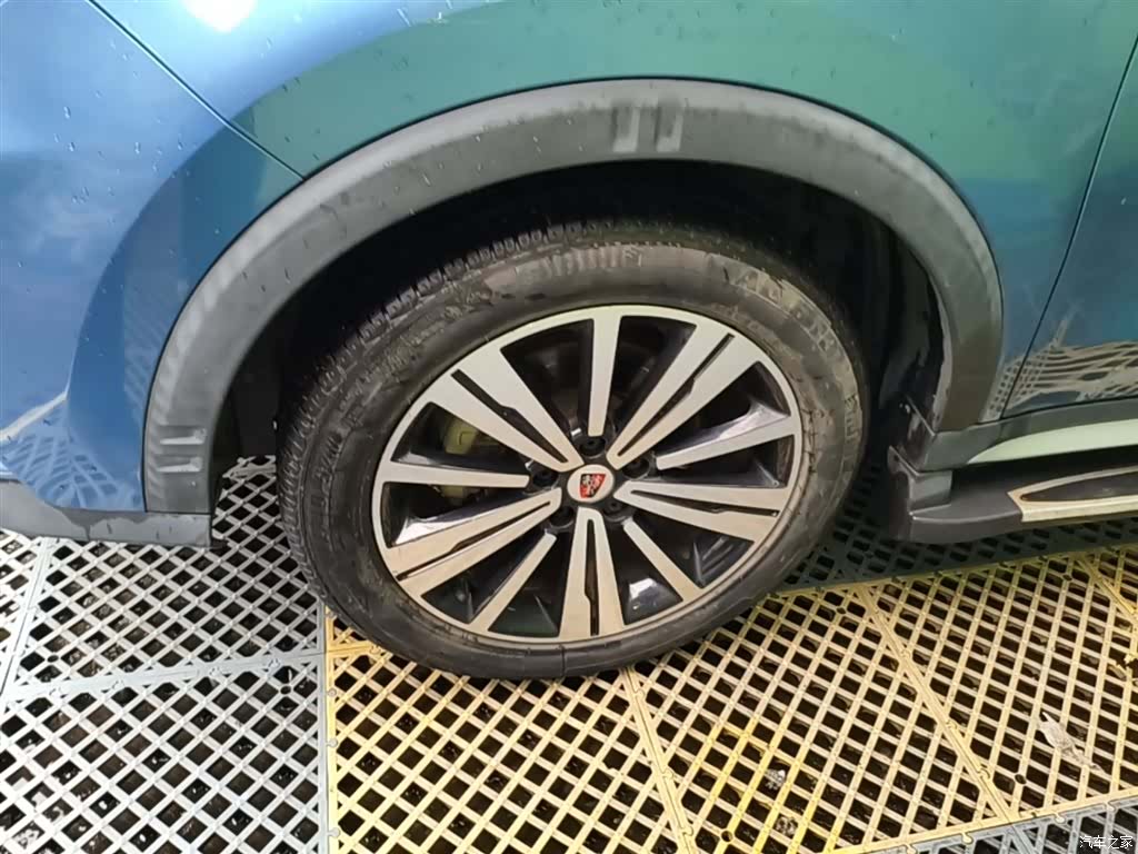Roewe RX5, 2019 23