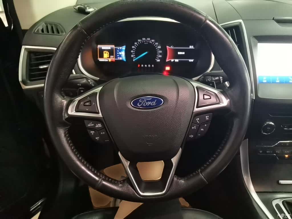 Ford Edge, 2017 11