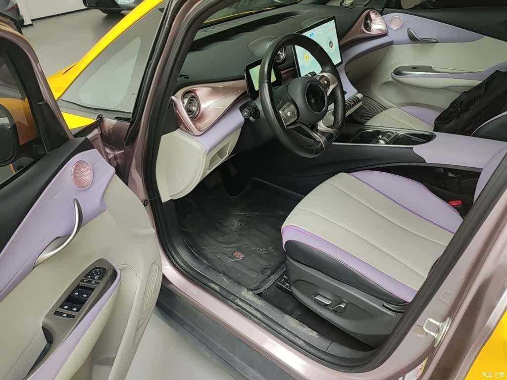 BYD Dolphin, 2023 16