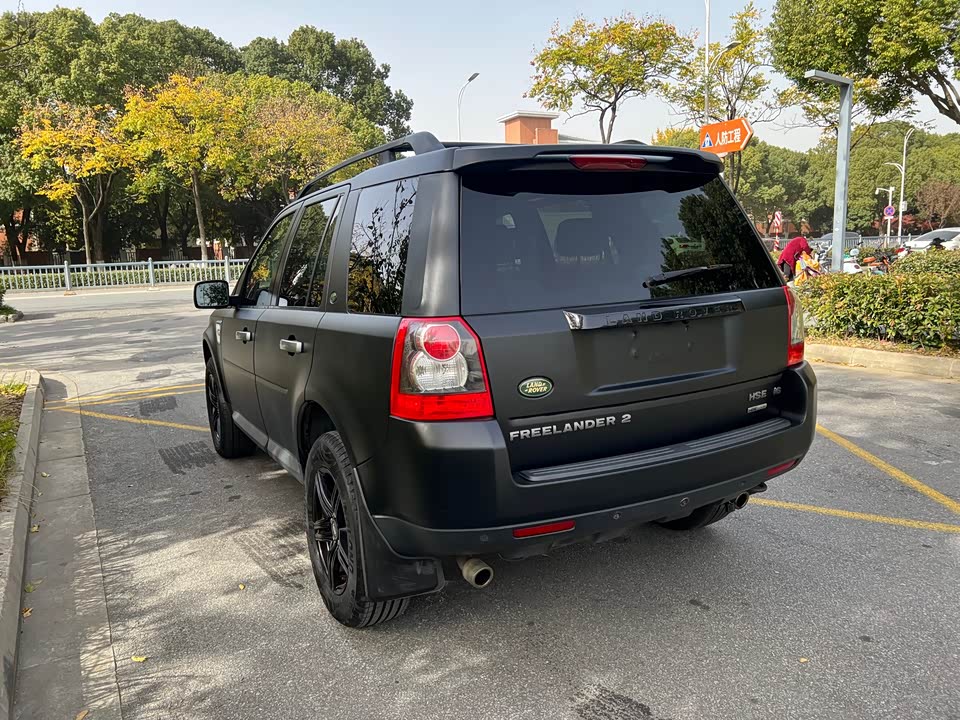 Land Rover Freelander 2