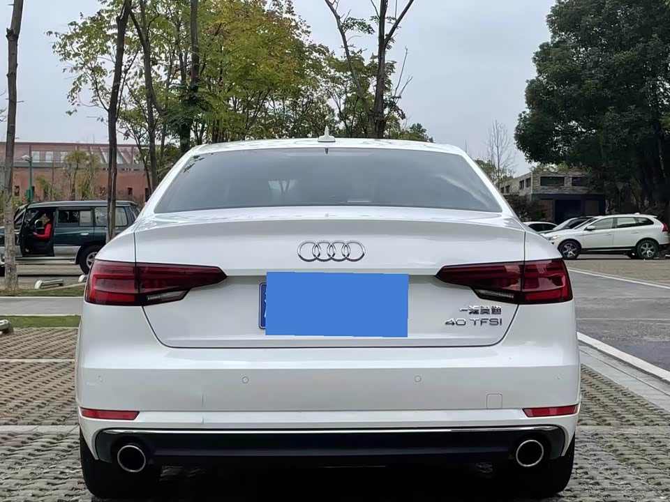 Audi A4L