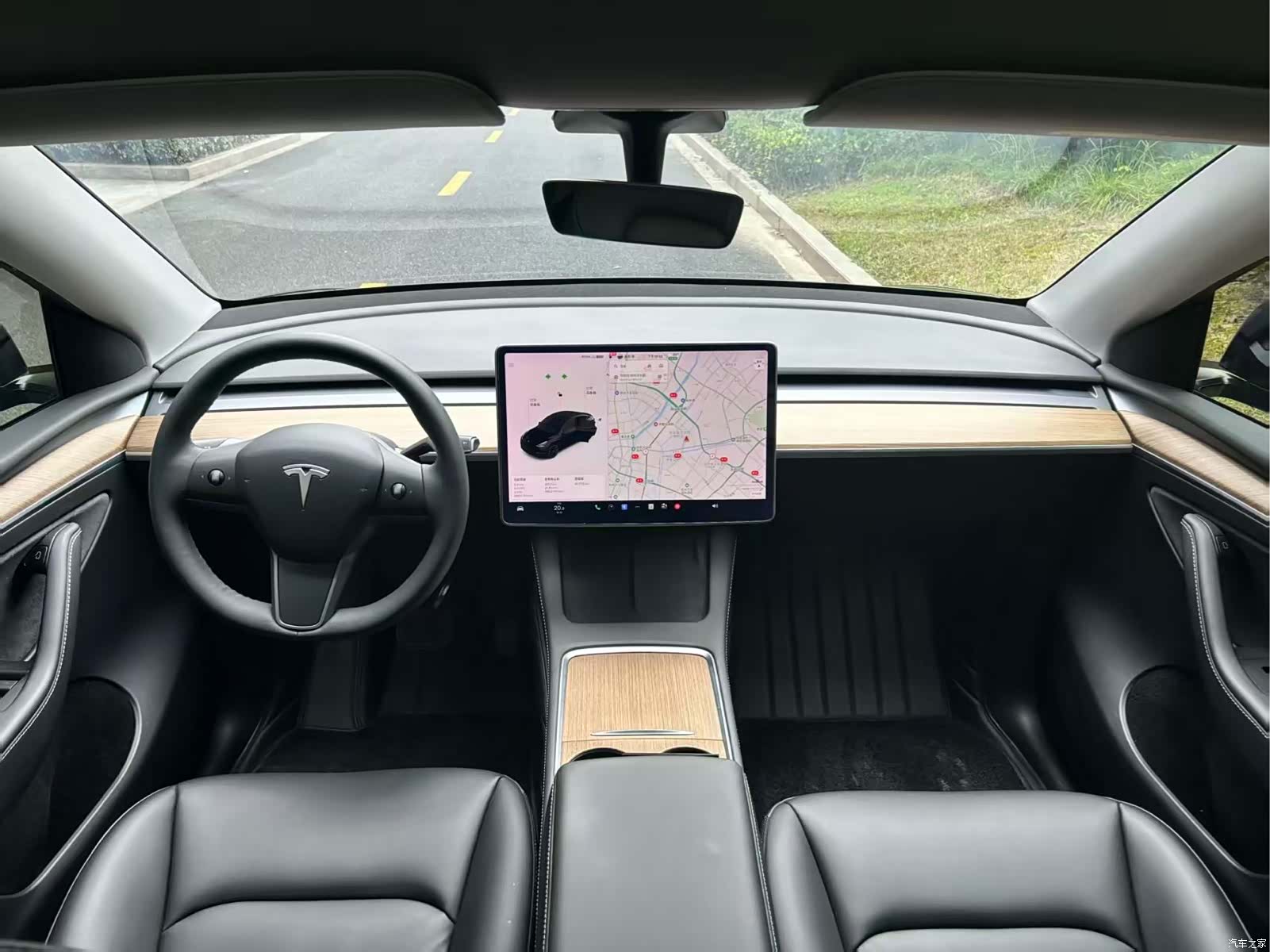 Tesla Model Y, 2021 9