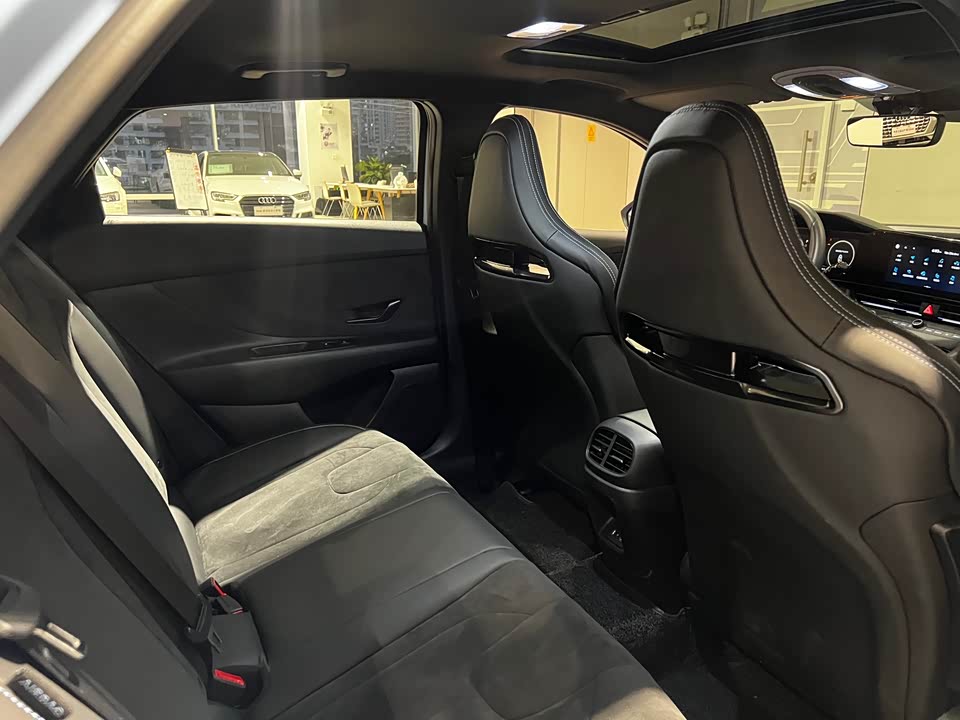 Hyundai Elantra Elantra N