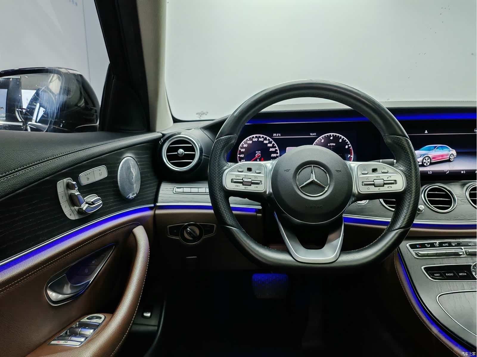 Mercedes-Benz E-Class, 2020 9