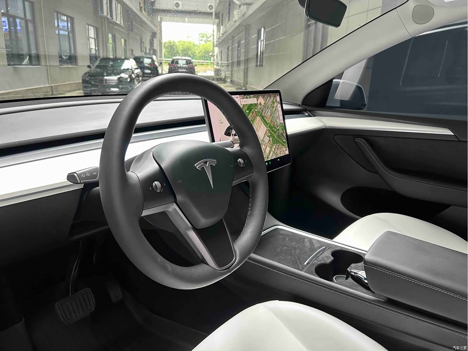 Tesla Model Y, 2021 16