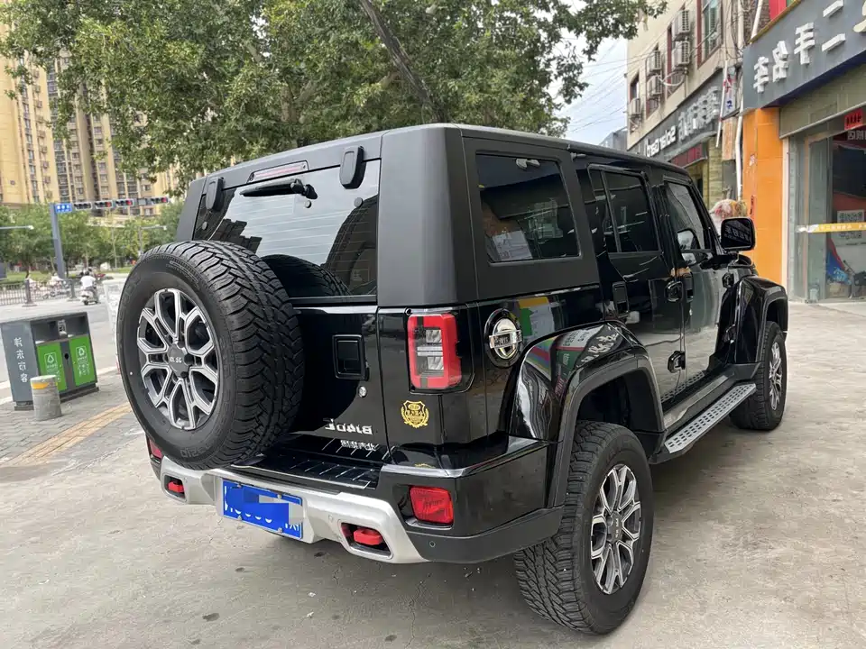 Beijing BJ40