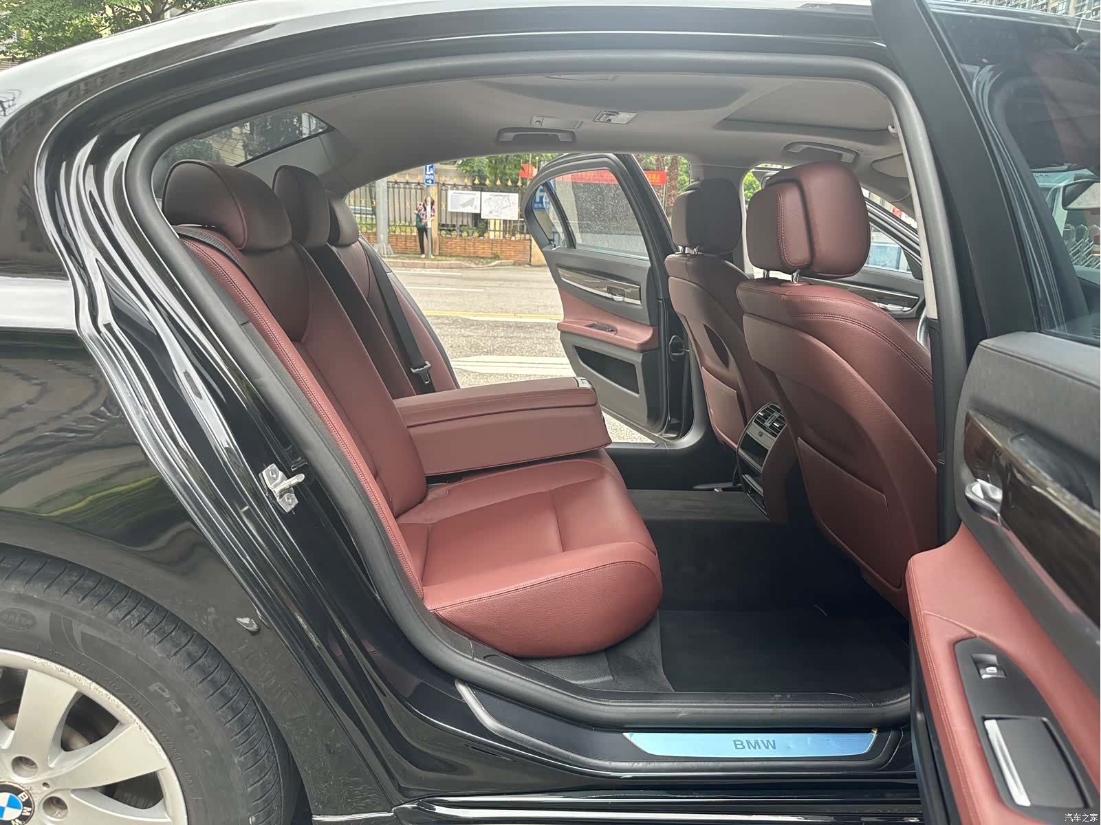 BMW 7 Series, 2015 21
