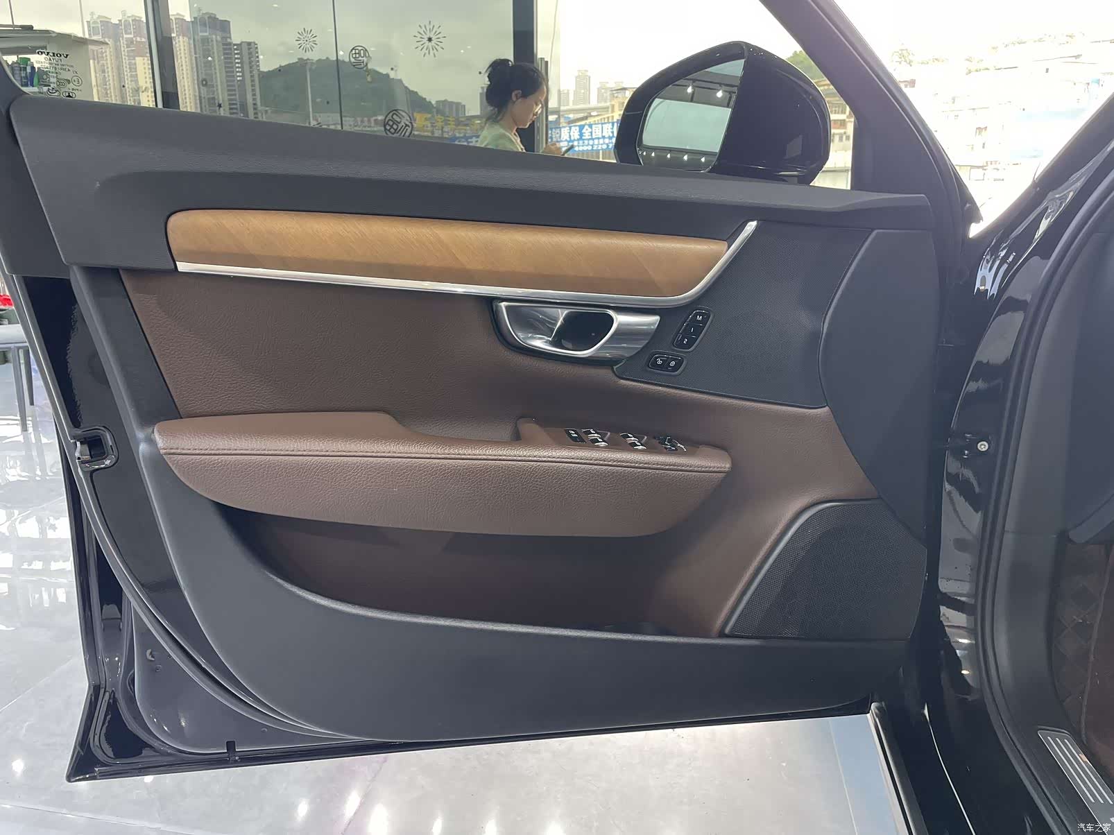 Volvo S90, 2022 все фото