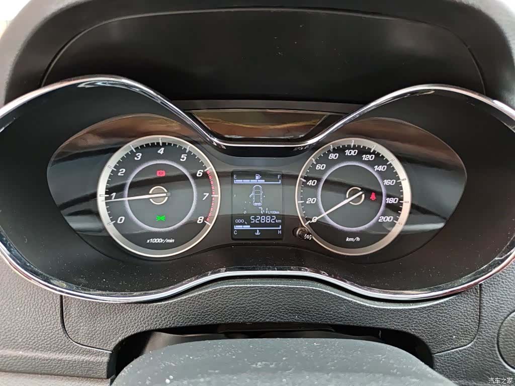 Wuling 560, 2016 12
