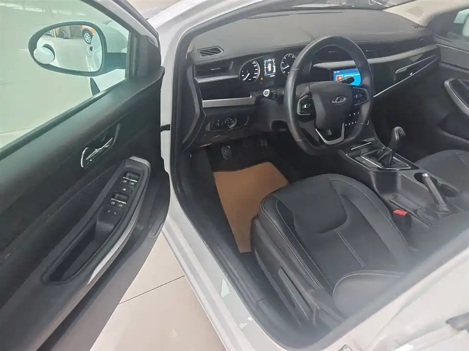 Chery Arrizo 5 Chery Arrizo 5