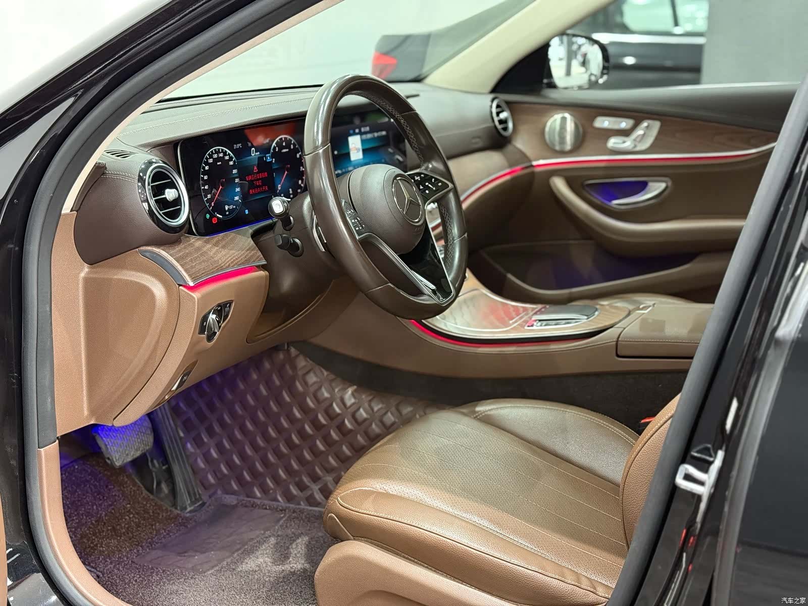 Mercedes-Benz E-Class, 2022 4