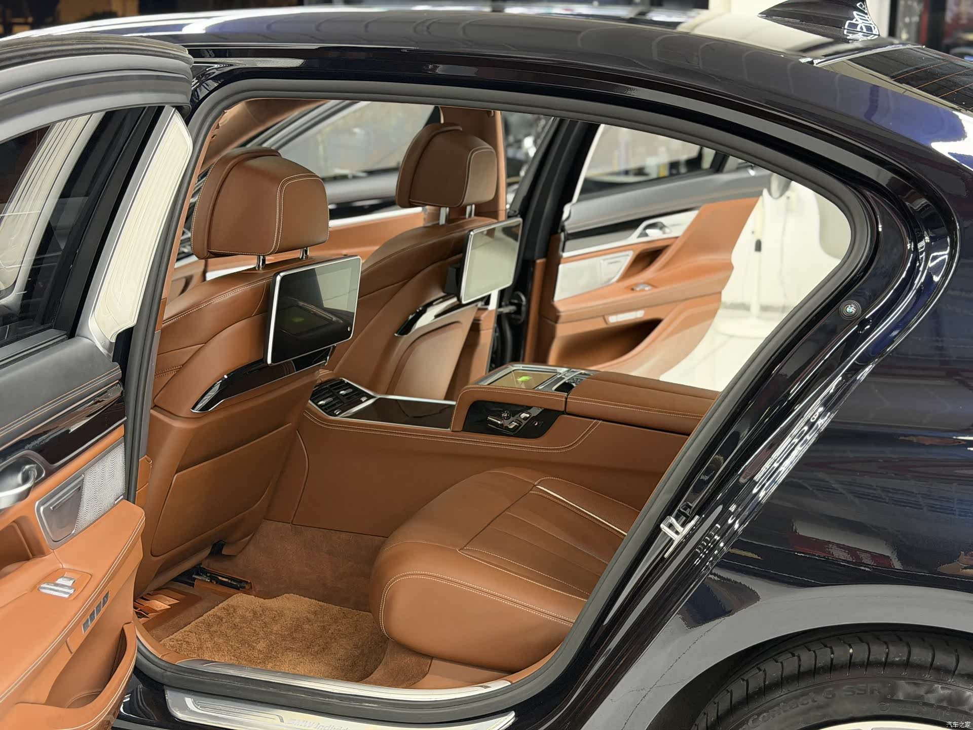 BMW 7 Series, 2017 12
