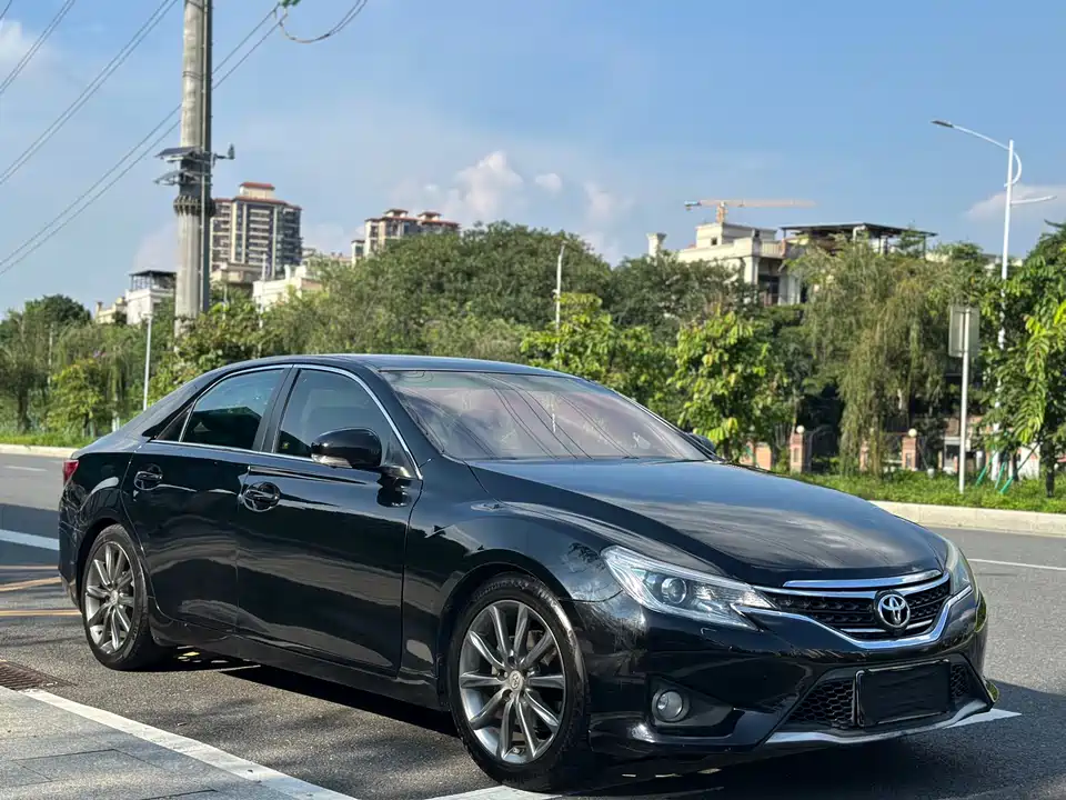 Toyota Reiz Toyota Reiz