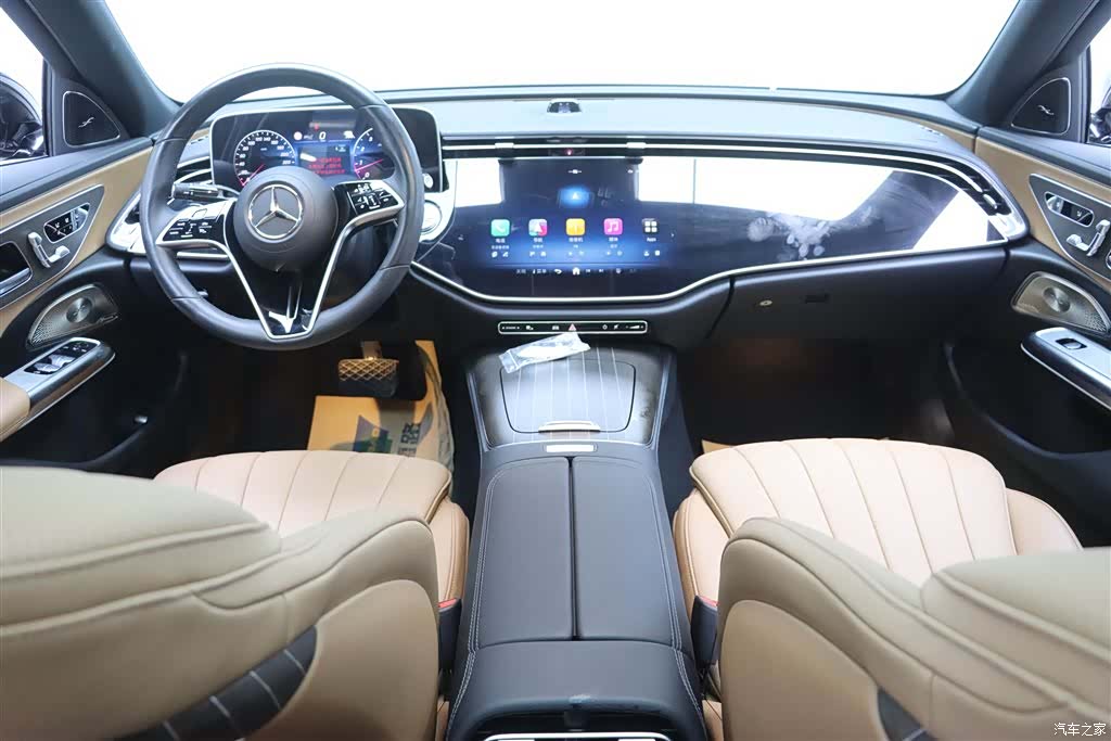 Mercedes-Benz E-Class, 2024 24