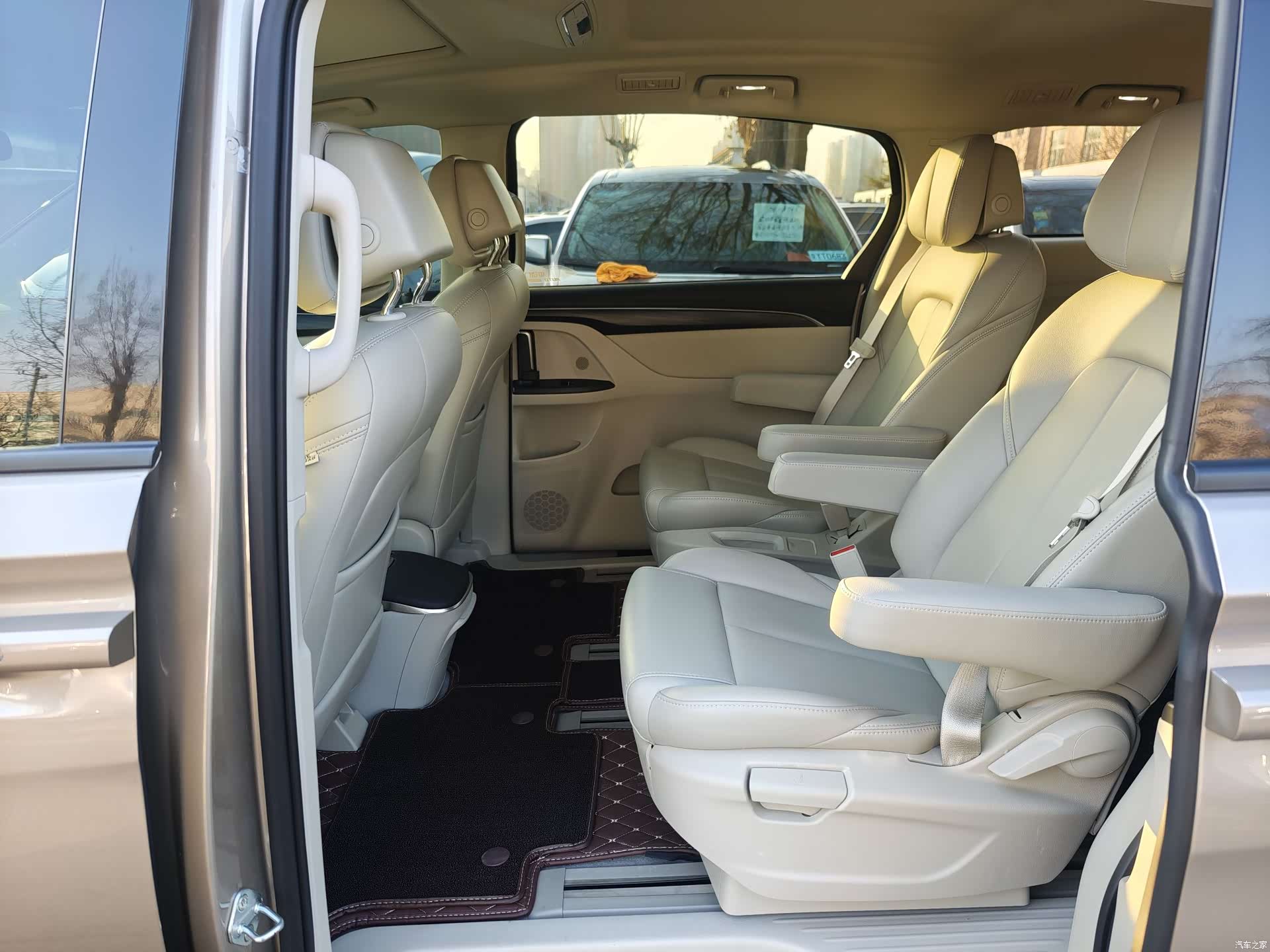 Buick GL8, 2024 8