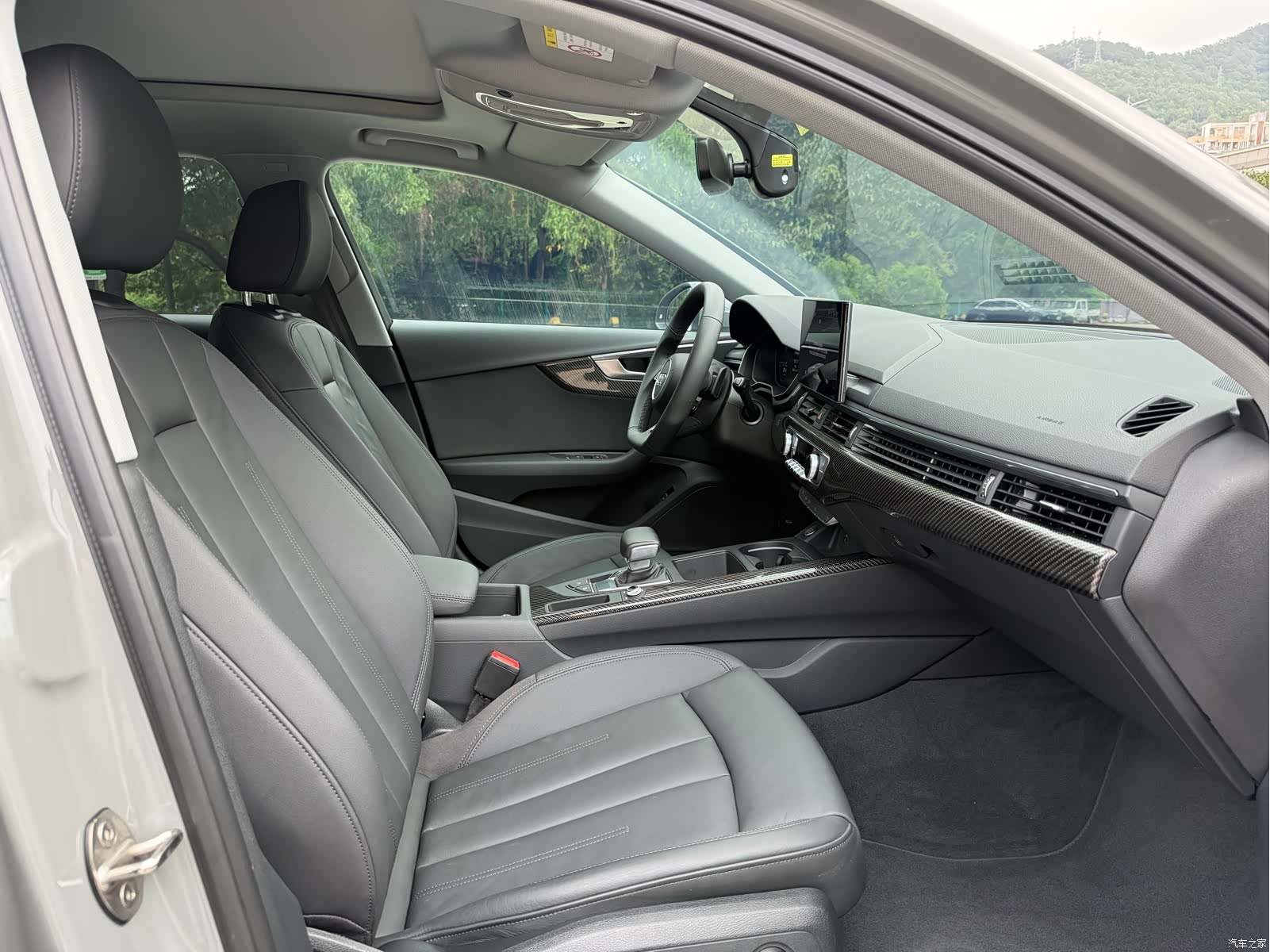 Audi A4, 2022 13