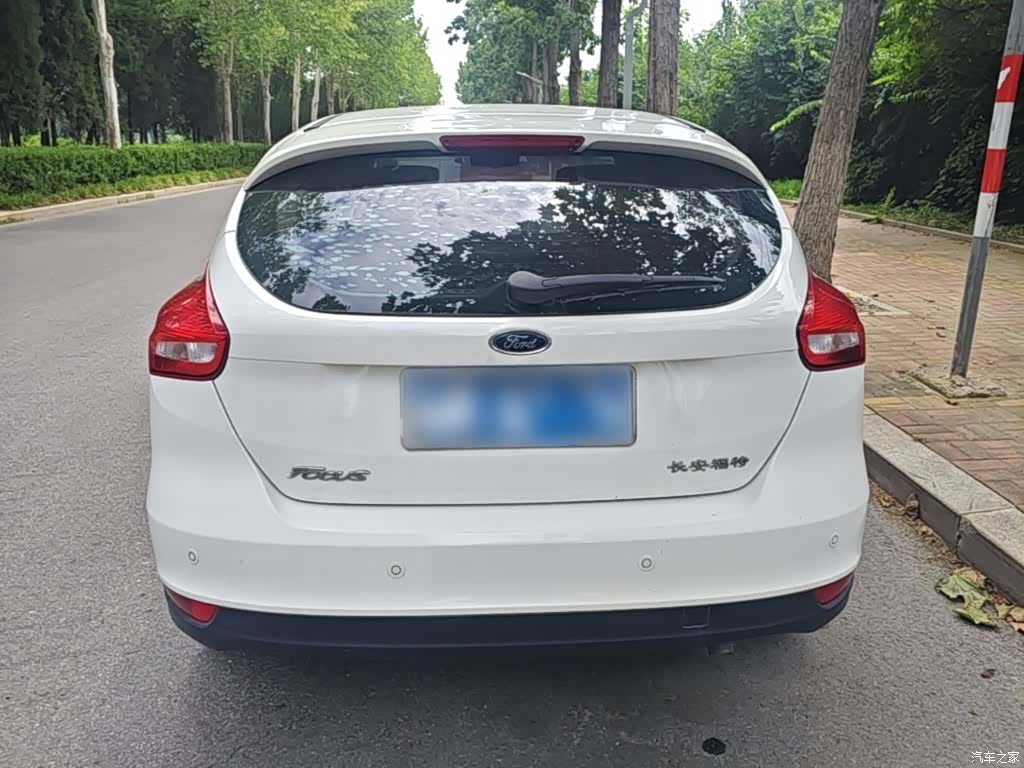 Ford Focus, 2016 6