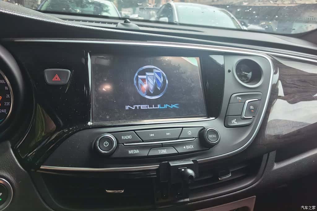 Buick Envision Plus, 2016 13