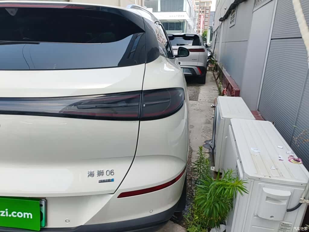 BYD HiAce, 2026 8