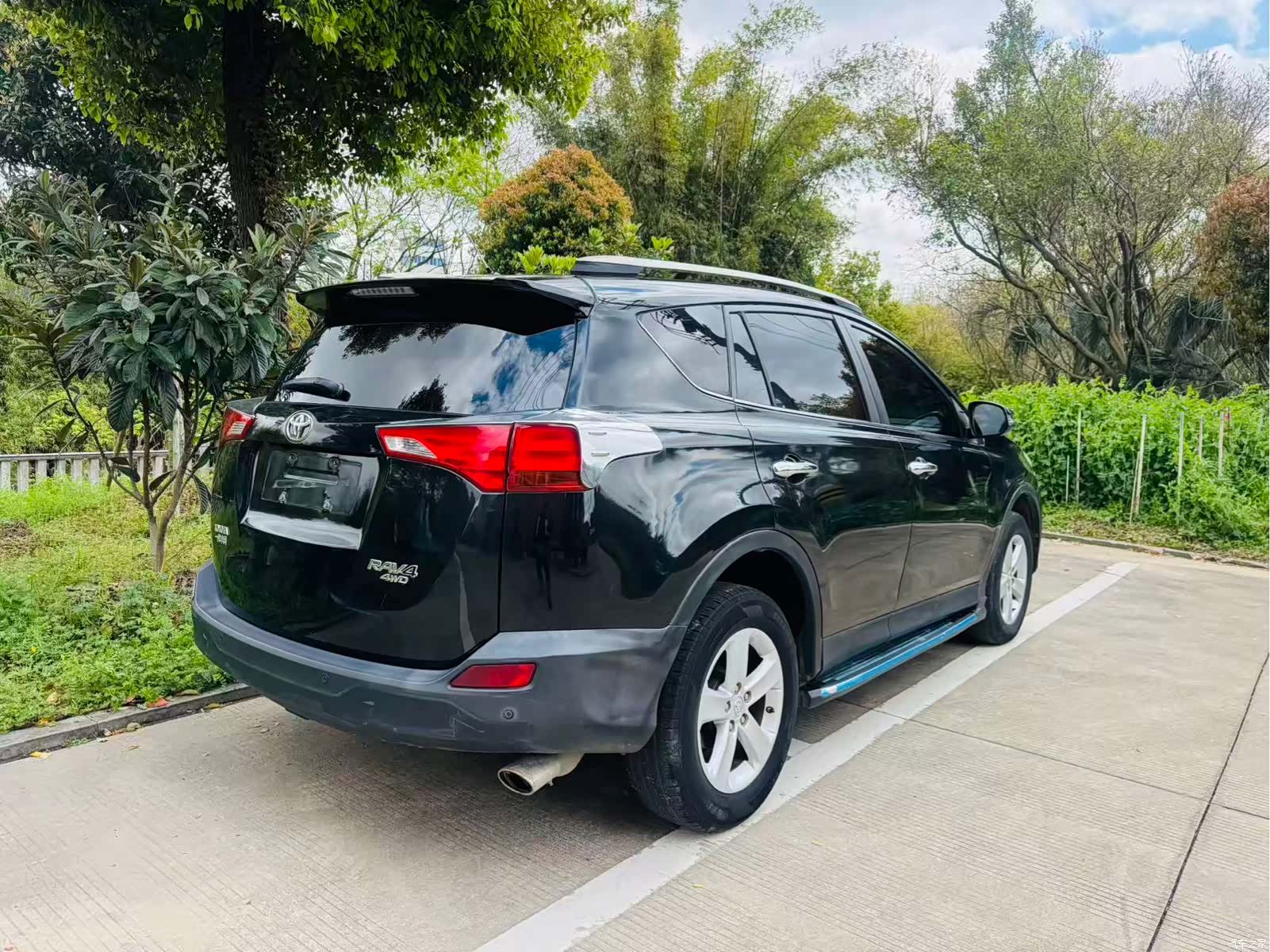 Toyota RAV4, 2013 все фото
