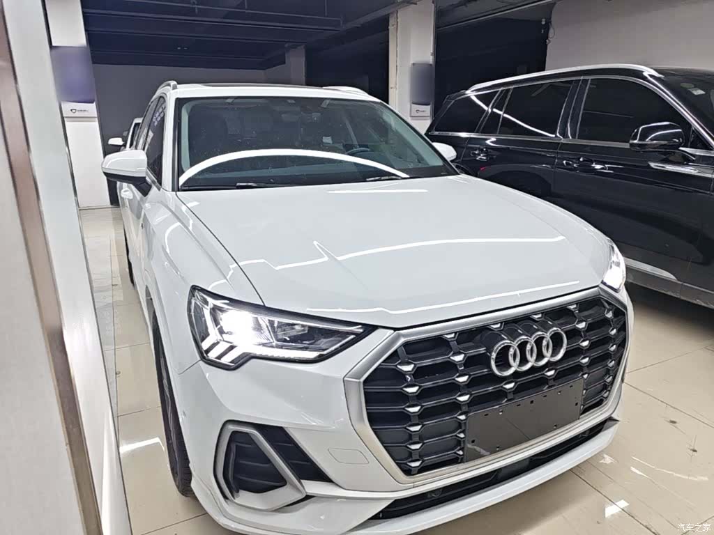 Audi Q3, 2021 4