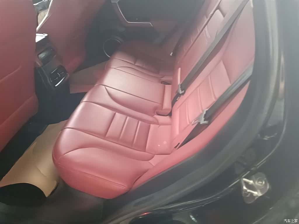 WEY VV5, 2018 17
