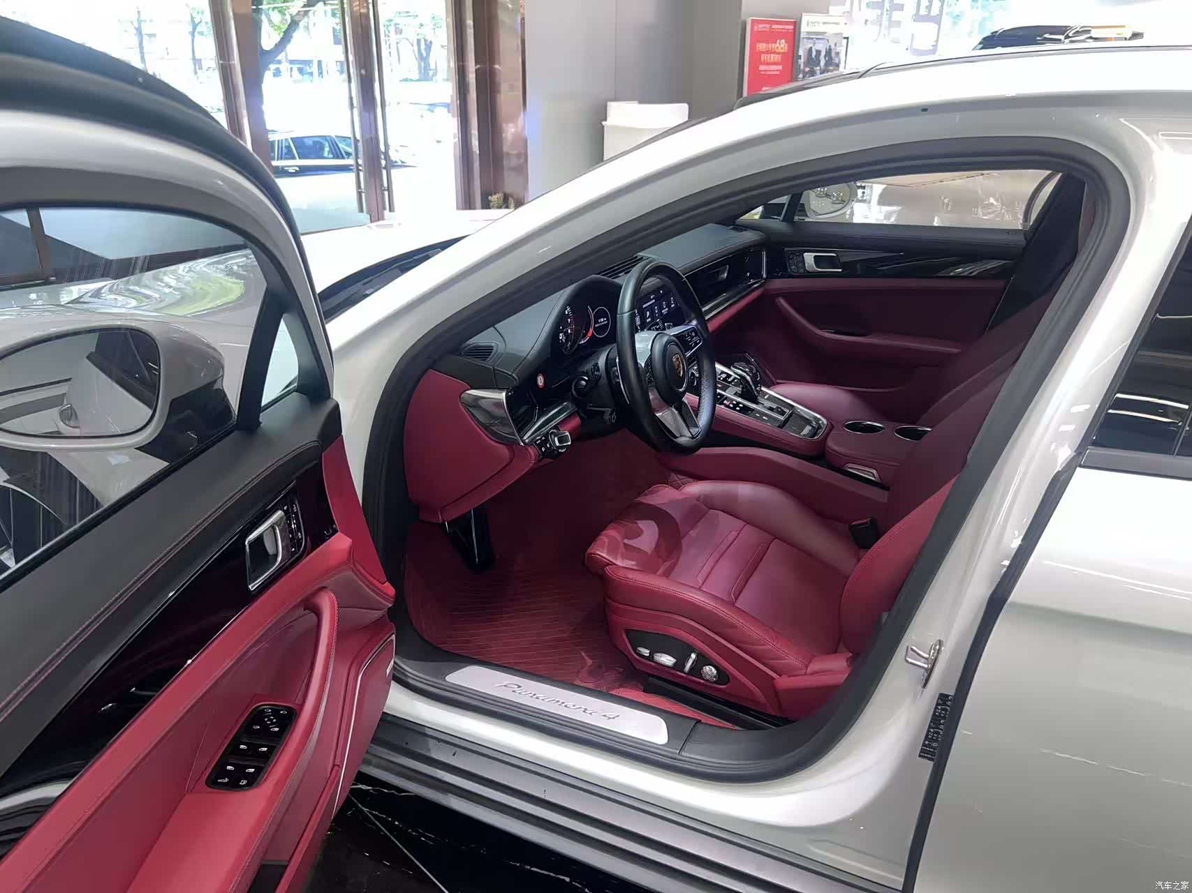 Porsche Panamera, 2021 10