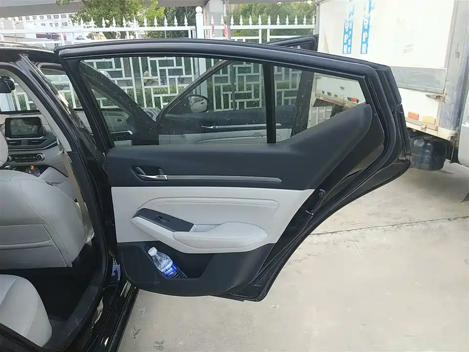 Nissan Teana Nissan Teana